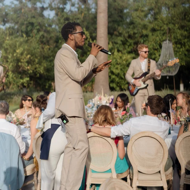 Fun times in Marbella celebrating the wedding of Shraddha & Craig. A fusion celebration with entertainment and excitement from start to finish ✨💜

@elmolinodelduque 🏩
@liteventsmarbella 🚦🔉
@sanacateringandevents 🥘
@arveeofficial 🎧
@djamxn 🎧
@kudosmusic 🎧
@elitedrummers 🥁 

#elmolinodelduque 
#marbellawedding 
#showband
#destinationweddingband
#fusionwedding